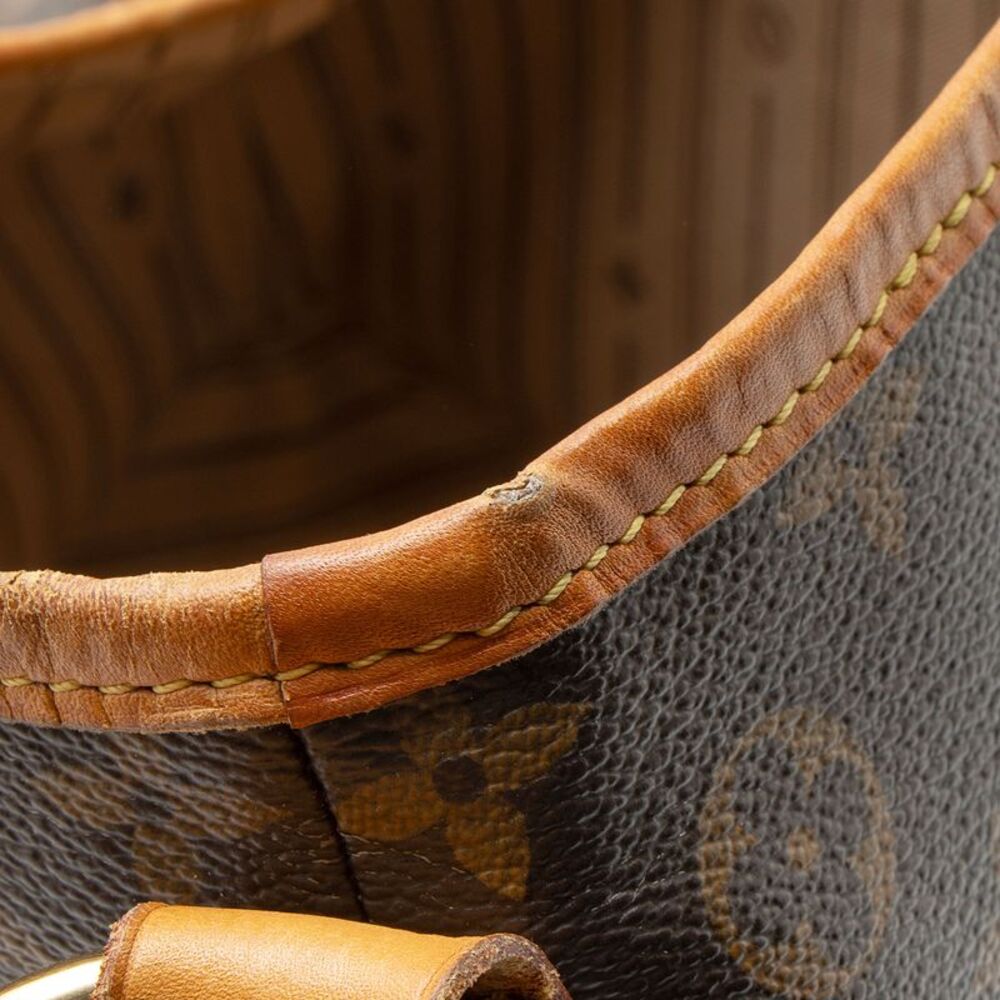 Louis Vuitton Monogram Canvas Delightful MM Shoulder Bag - Picture 12 of 16